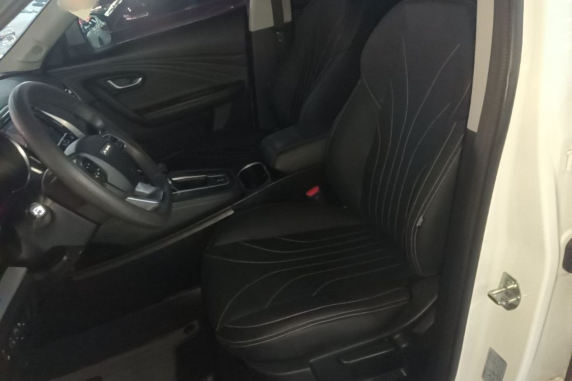 Jetour X70M 2022 #12 Jetour X70M 2022 car image #12