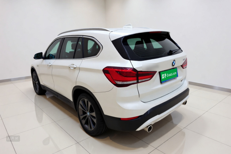 BMW X1 2021 #5 BMW X1 2021 immagine di auto #5