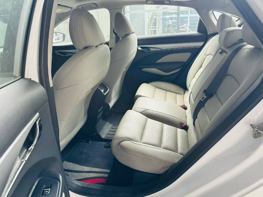 GEELY Binray 2019 #7 GEELY Binray 2019 изображение автомобиля #7