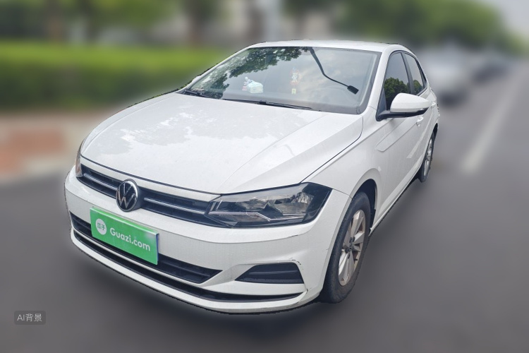 Volkswagen Polo 2023 car image #2
