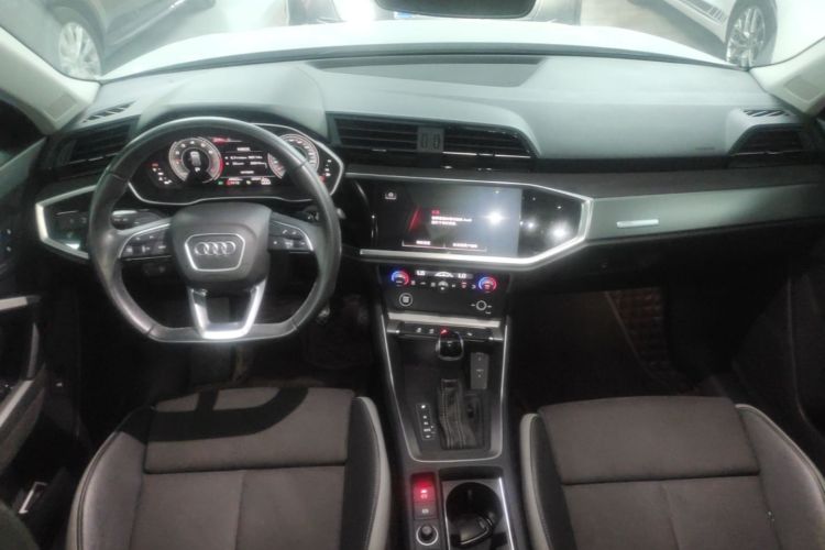 Audi Q3 2022 #11 Audi Q3 2022 car image #11
