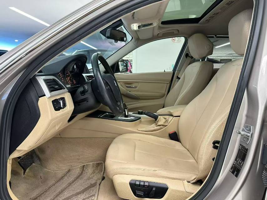 BMW 3 Series 2017 #5 BMW 3 Series 2017 car image #5