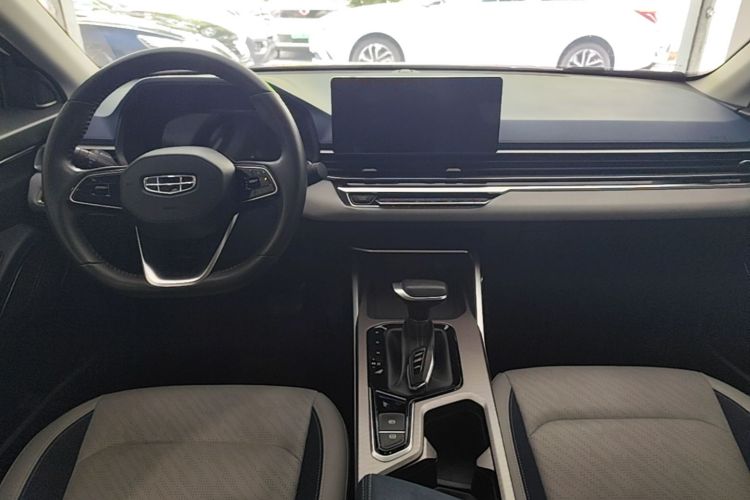 GEELY Emgrand 2023 #10 GEELY Emgrand 2023 car image #10
