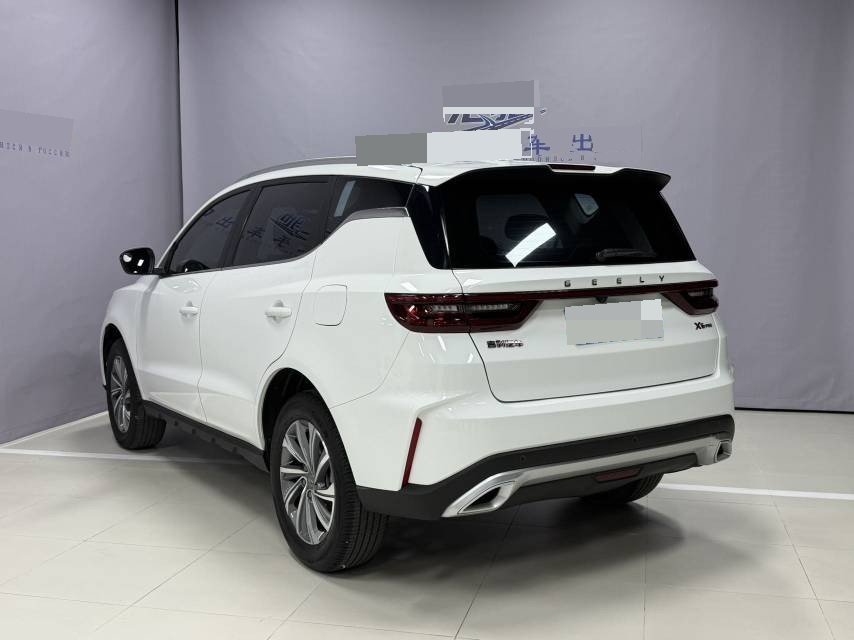 GEELY Vision X6 2022 изображение автомобиля #16