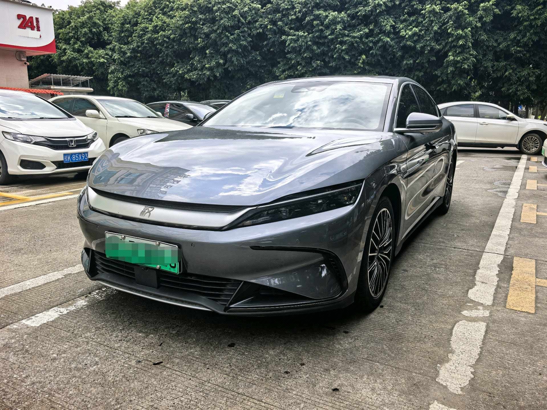 BYD Han 2024 car image 