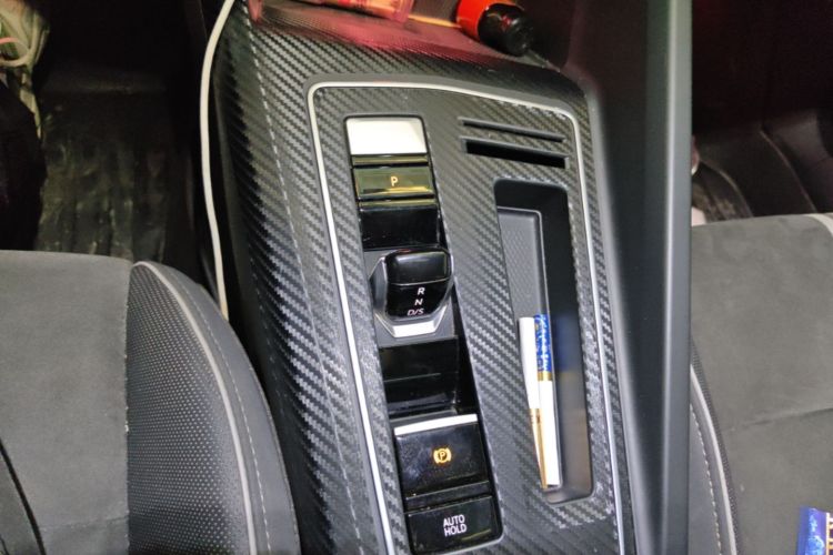 Volkswagen Golf 2022 car image #14