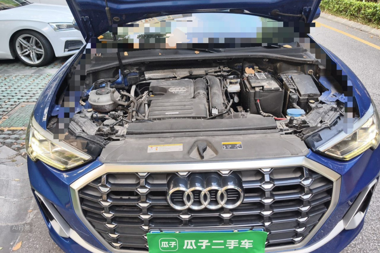 Audi Q3 2019 car image #22