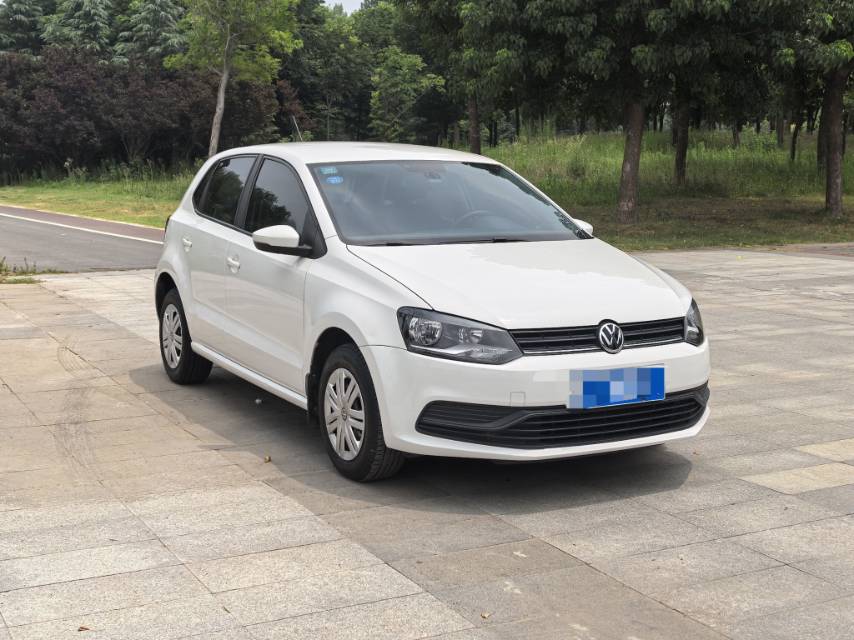 Volkswagen Polo 2015 immagine di auto #2