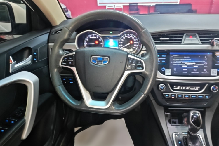 GEELY Emgrand 2018 #11 GEELY Emgrand 2018 car image #11