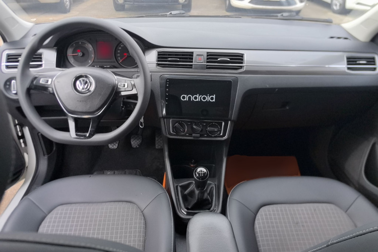 Volkswagen Santana 2016 car image #10