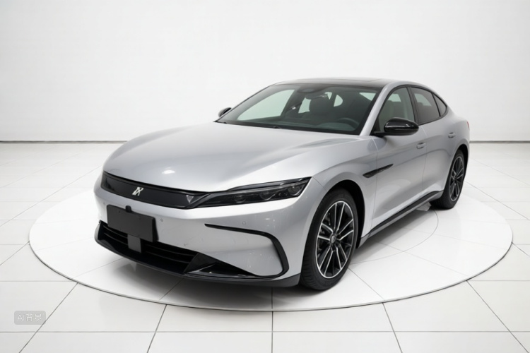 BYD Han 2025 car image #2