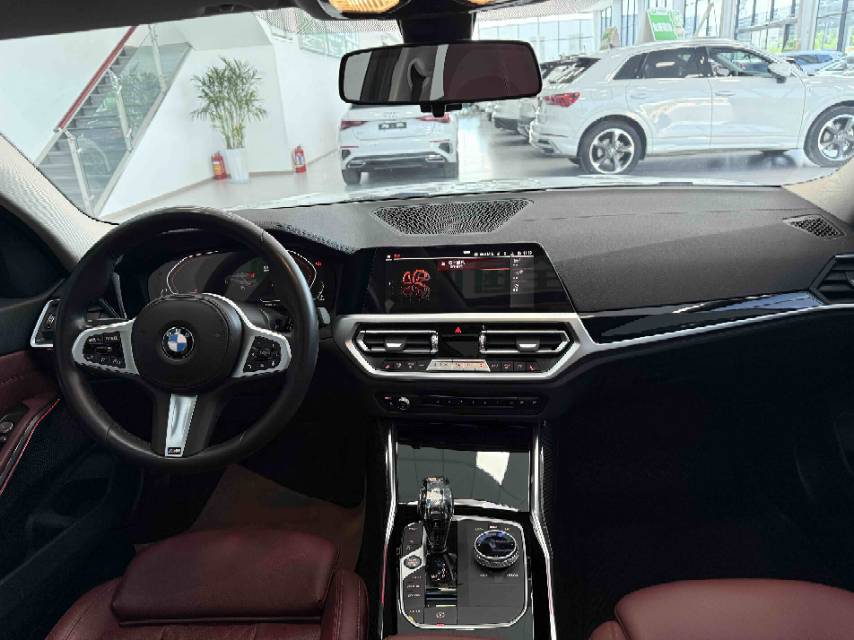 BMW 3 Series 2022 car image #5