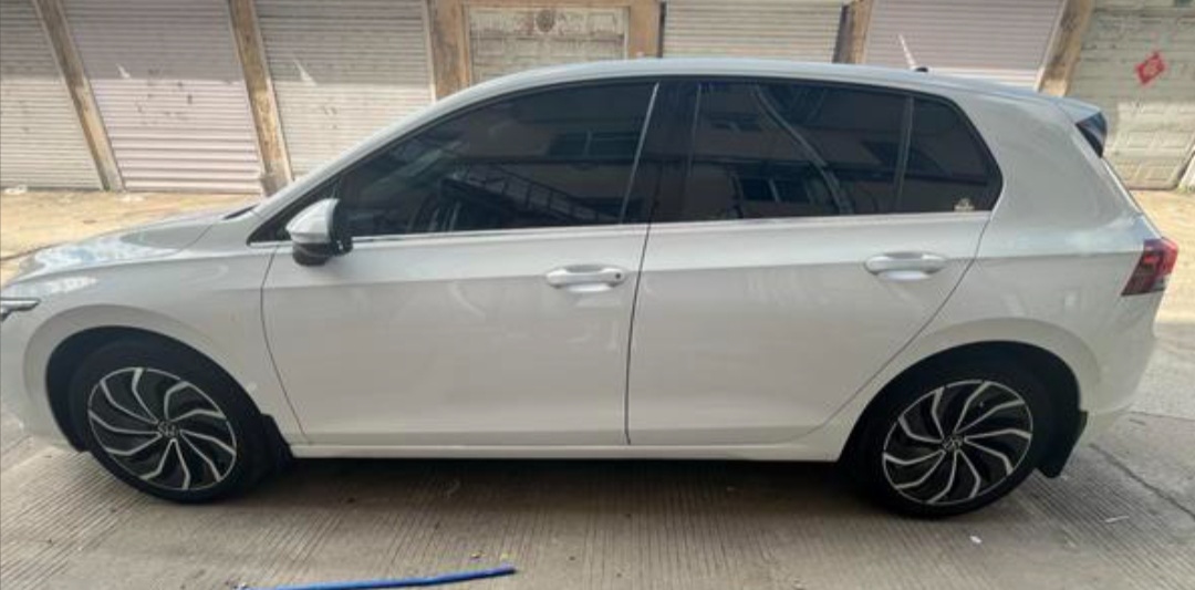 Volkswagen Golf 2021 car image #4