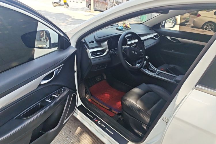 GEELY Emgrand 2020 #16 GEELY Emgrand 2020 car image #16