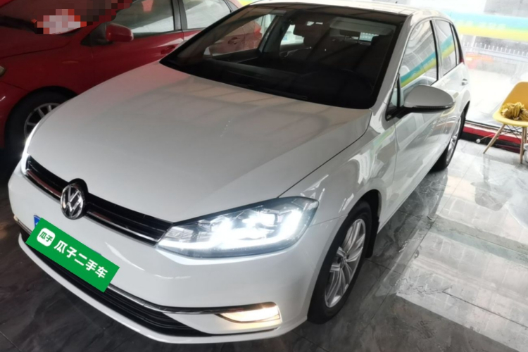 Volkswagen Golf 2019 #2 Volkswagen Golf 2019 car image #2
