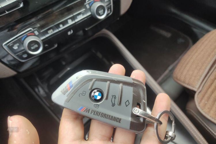 BMW X1 2018 #10 BMW X1 2018 immagine di auto #10