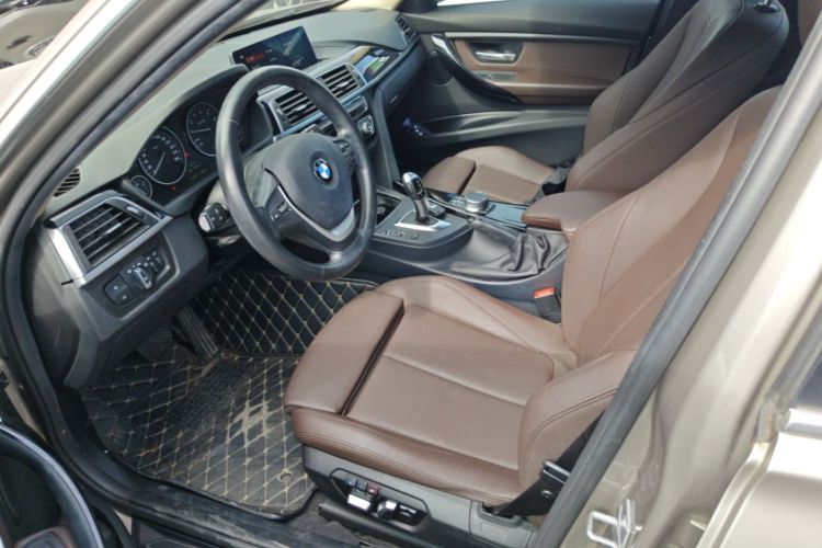 BMW 3 Series 2018 #15 BMW 3 Series 2018 car image #15