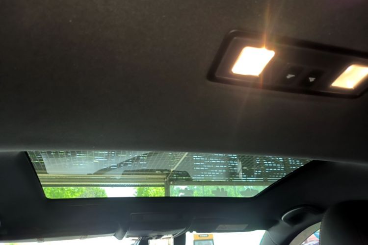 Volkswagen Golf 2020 car image #20
