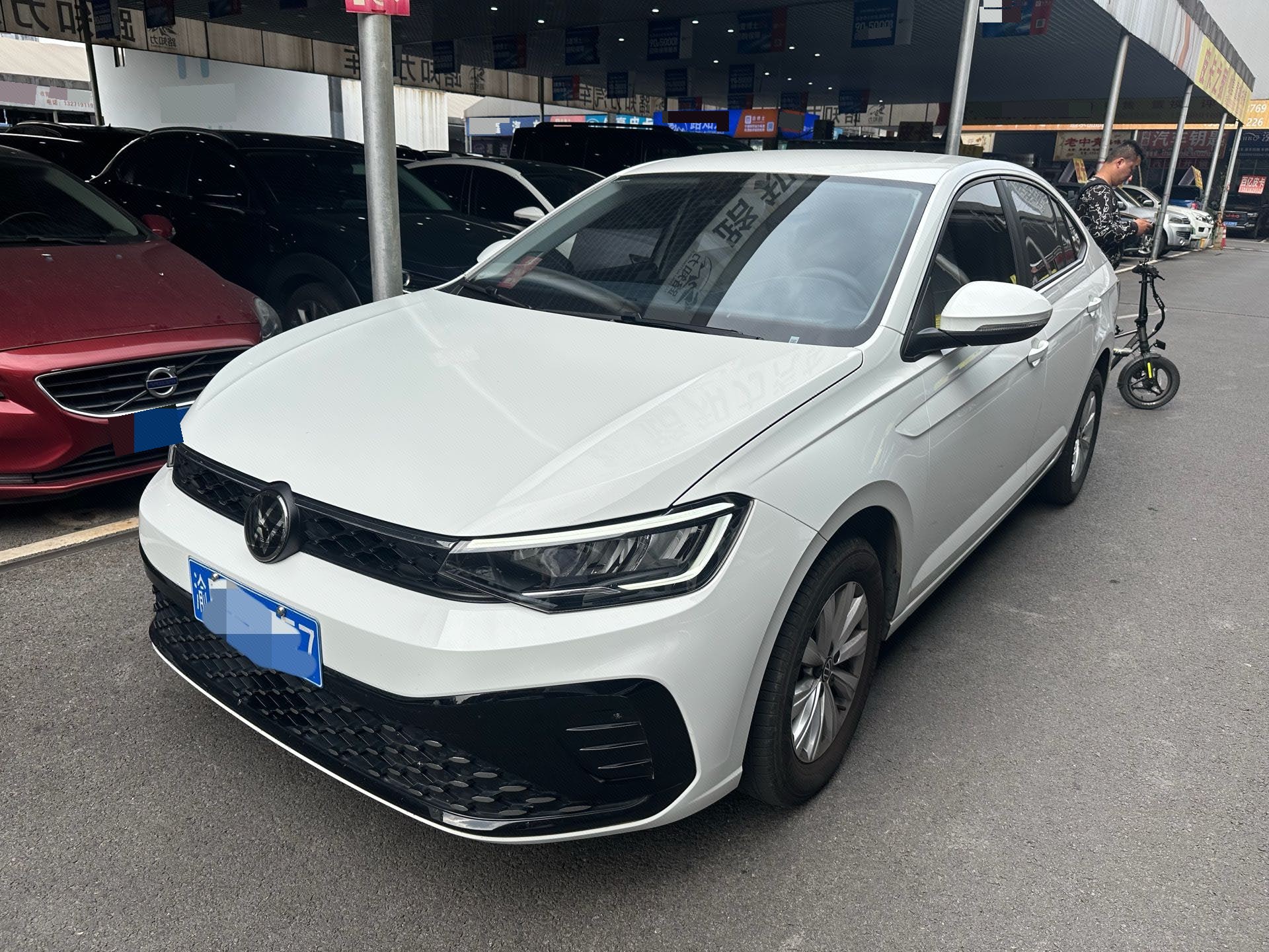 Volkswagen Lavida 2024 immagine di auto 