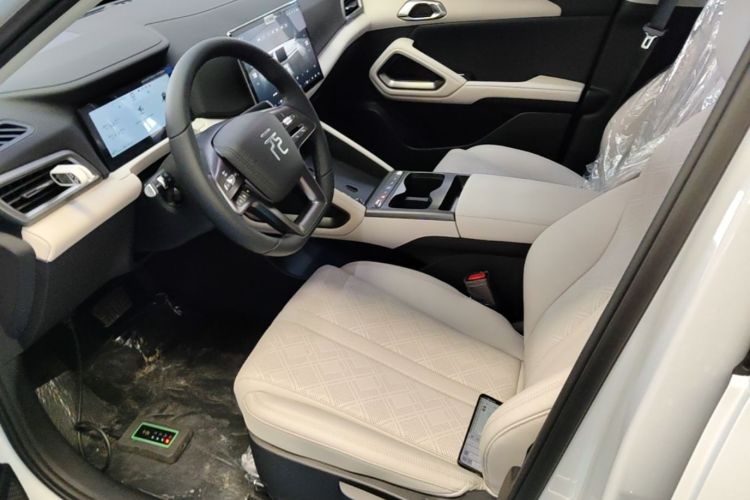 BYD YuanUP 2026 #15 BYD YuanUP 2026 car image #15