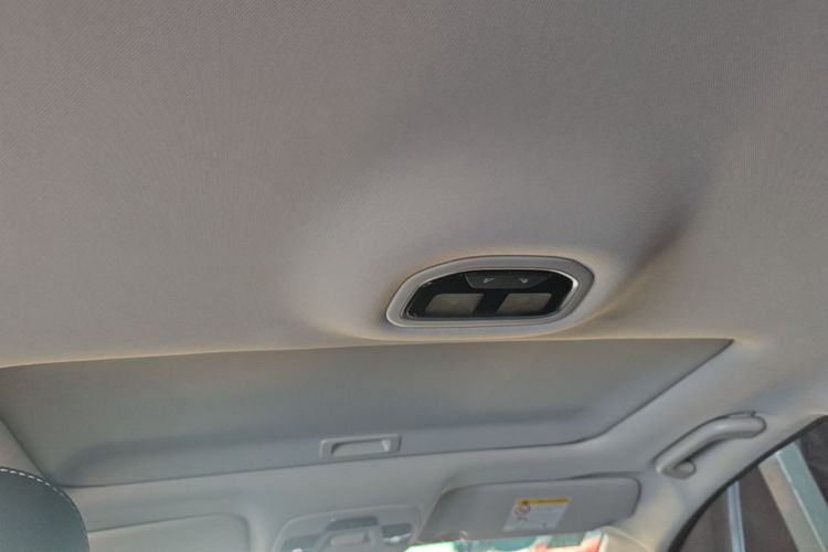 GEELY Emgrand 2020 #18 GEELY Emgrand 2020 car image #18