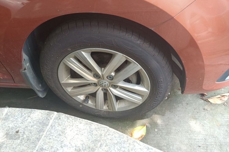 Volkswagen Santana 2018 car image #9