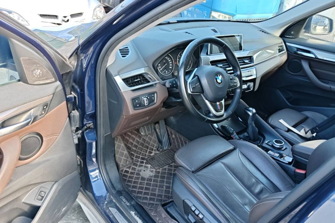 BMW X1 2018 immagine di auto #23