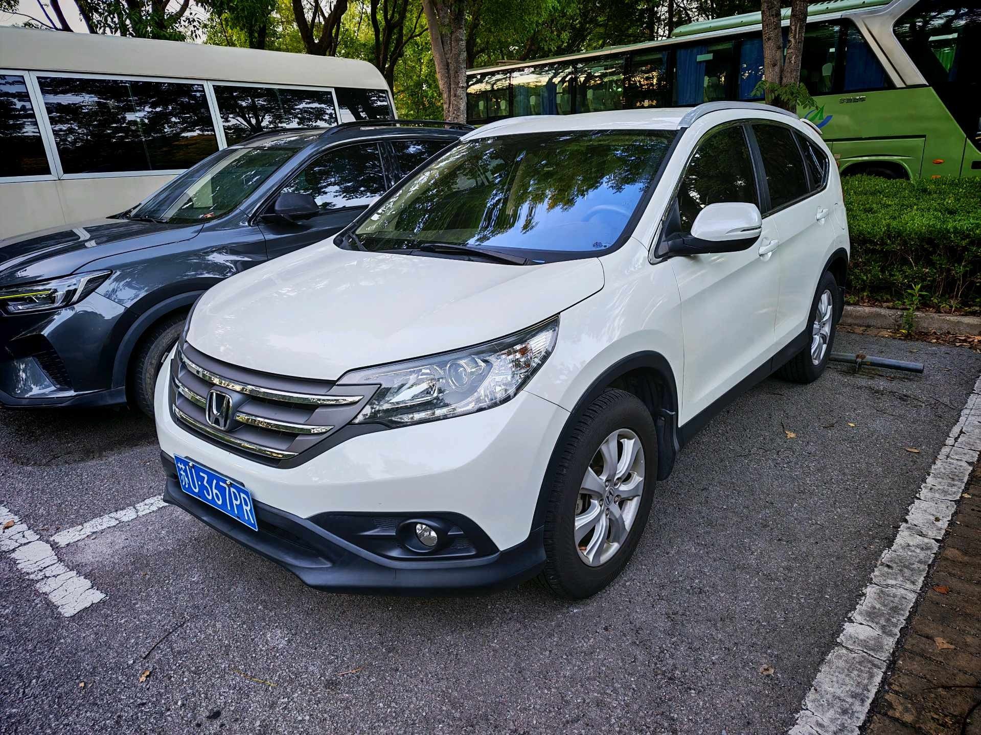 2015 2015 car image