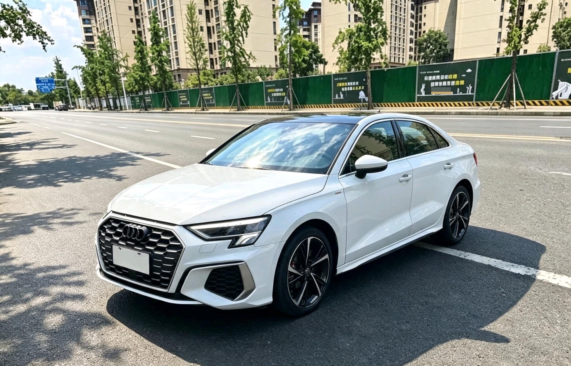 2022 2022 car image