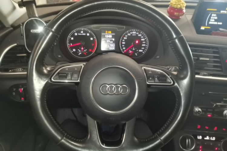 Audi Q3 2017 #11 Audi Q3 2017 car image #11