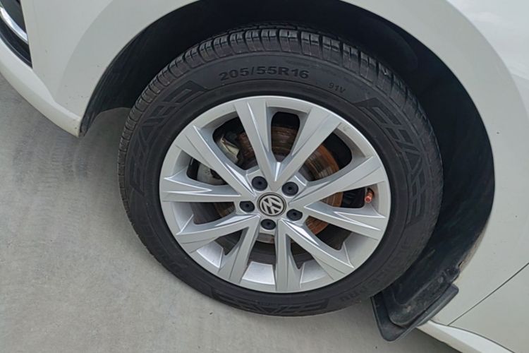 Volkswagen Lavida 2018 #9 Volkswagen Lavida 2018 car image #9
