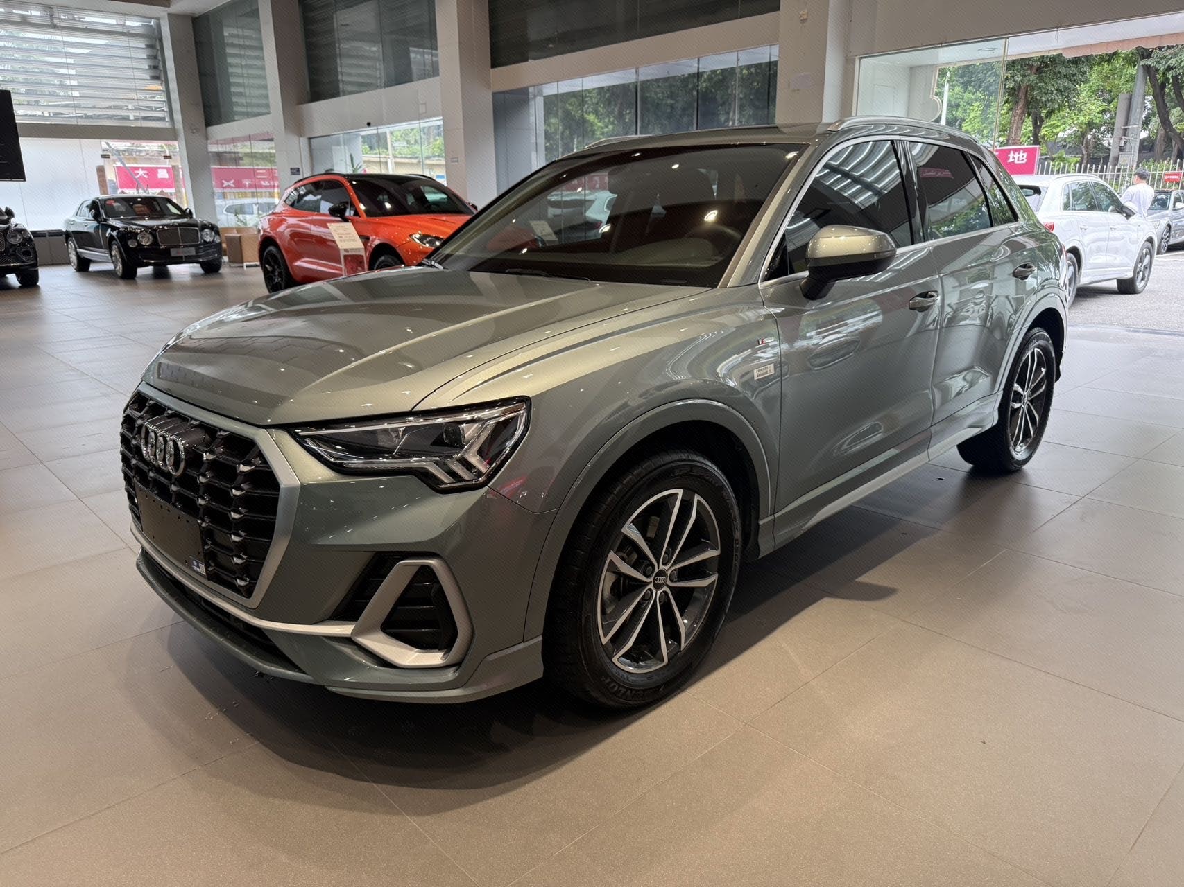 Audi Q3 2022 Audi Q3 2022 car image
