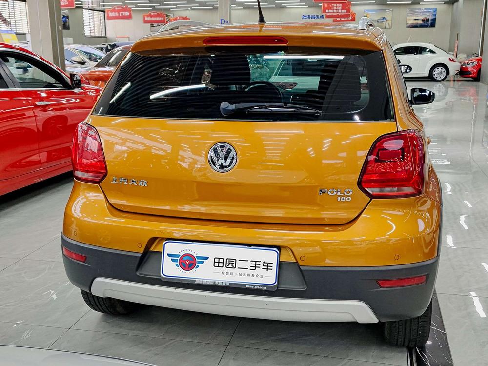 Volkswagen Polo 2018 car image #4