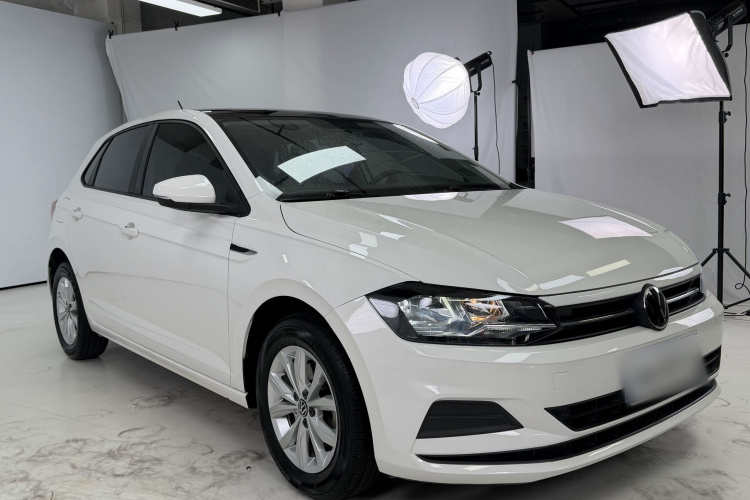 Volkswagen Polo 2021 car image #6