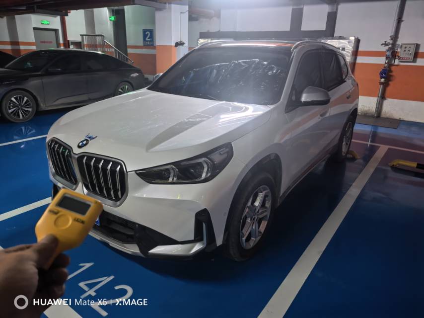 BMW X1 2024 BMW X1 2024 car image