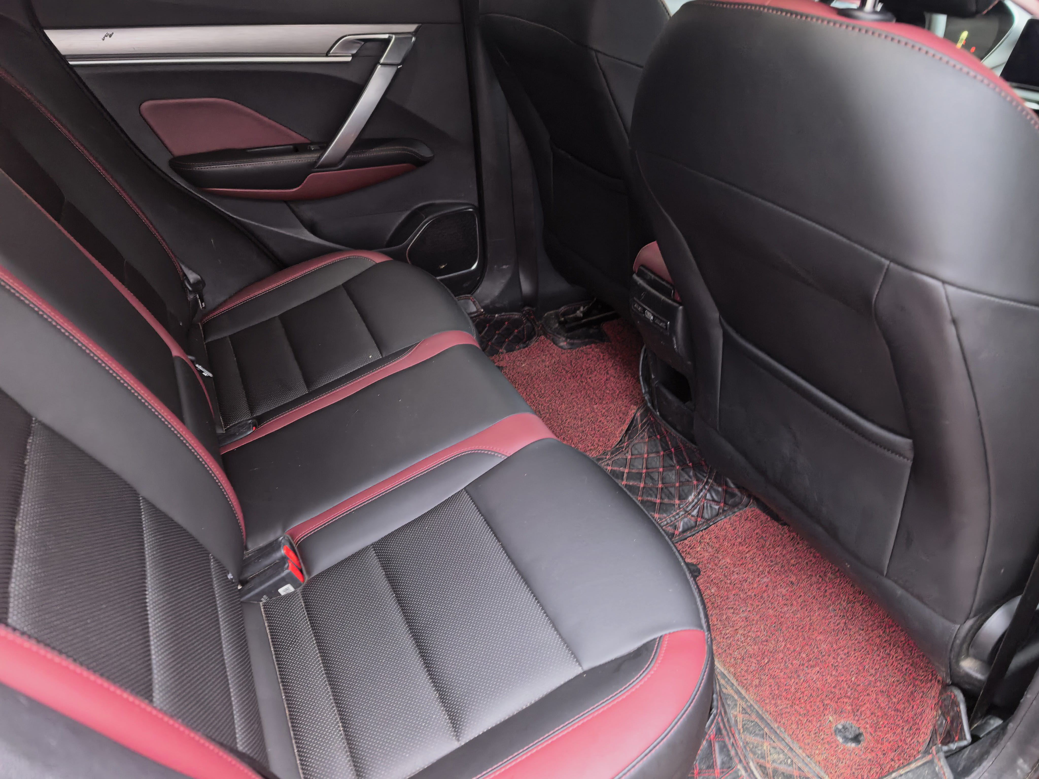 GEELY Coolray 2020 immagine di auto #2
