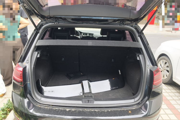 Volkswagen Golf 2019 #21 Volkswagen Golf 2019 car image #21