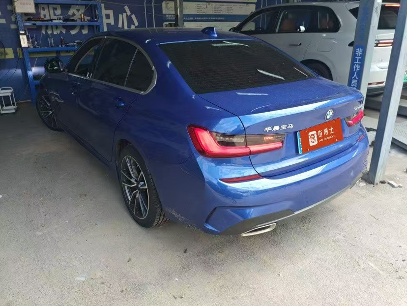BMW 3 Series 2021 car image #8
