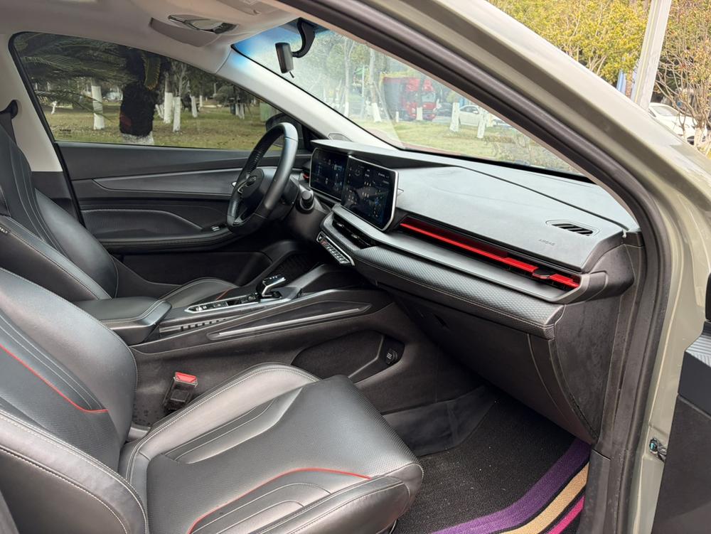 GEELY Binray 2022 image de voiture #16