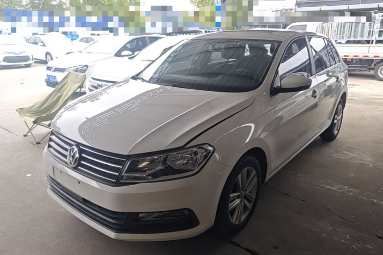 Volkswagen Santana 2017 car image #2