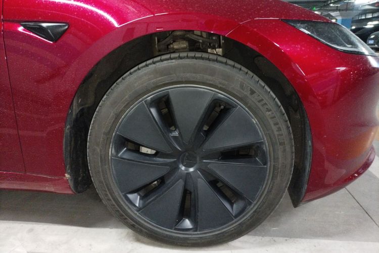 Tesla Model 3 2024 #9 Tesla Model 3 2024 car image #9