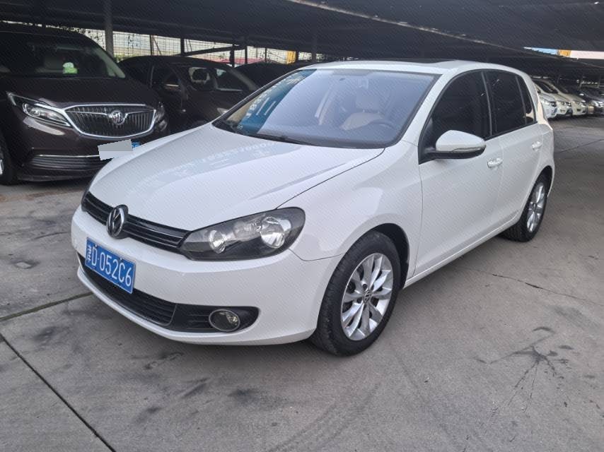 Volkswagen Golf 2013 car image 