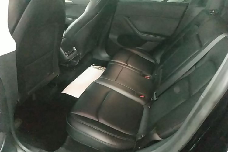 Tesla Model Y 2023 #13 Tesla Model Y 2023 car image #13