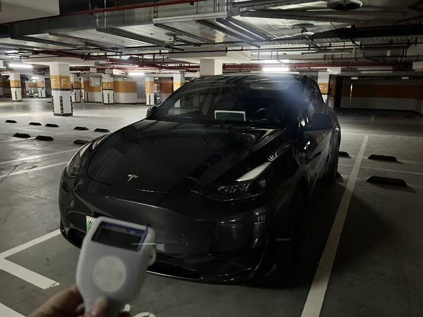 Tesla Model Y 2024 Tesla Model Y 2024 car image