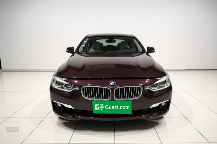 BMW 3 Series 2018 car image #3