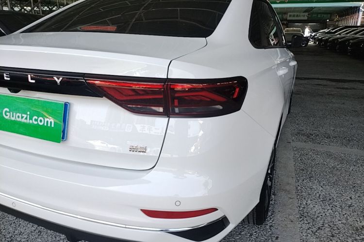 GEELY Emgrand 2025 #8 GEELY Emgrand 2025 immagine di auto #8