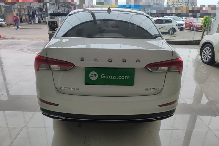 Skoda Rapid 2021 #6 Skoda Rapid 2021 image de voiture #6