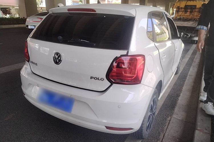 Volkswagen Polo 2017 #5 Volkswagen Polo 2017 car image #5