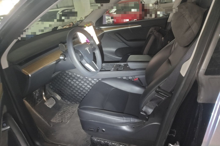 Tesla Model Y 2022 #15 Tesla Model Y 2022 car image #15