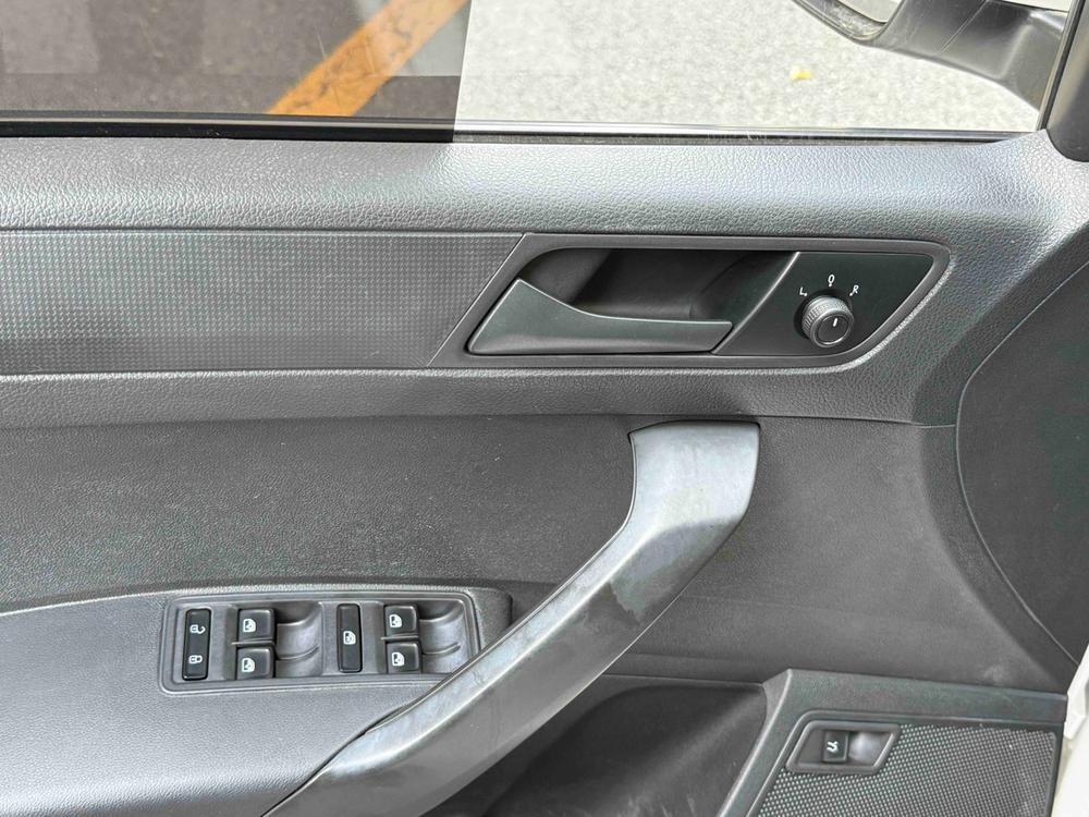 Volkswagen Santana 2020 car image #12